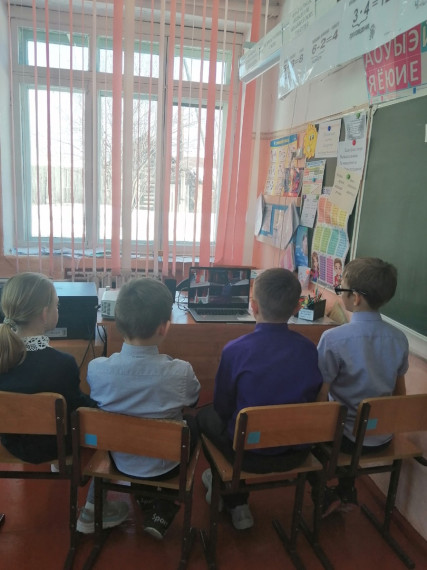 Календарь первых. "Школьная классика".
